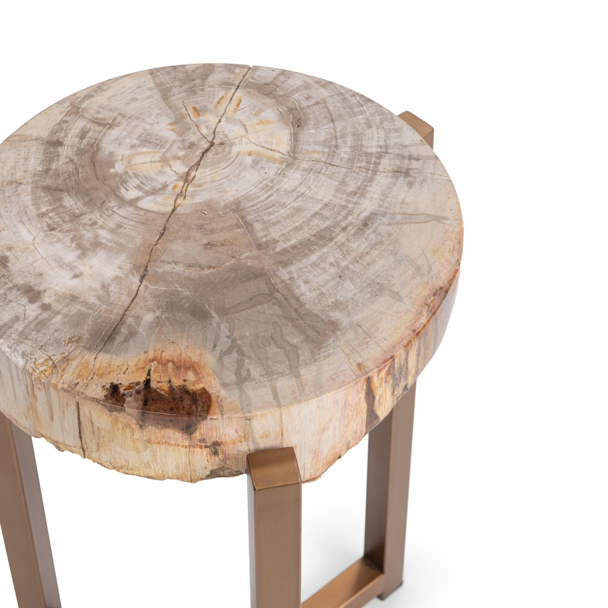 Alliza - Round Accent Table