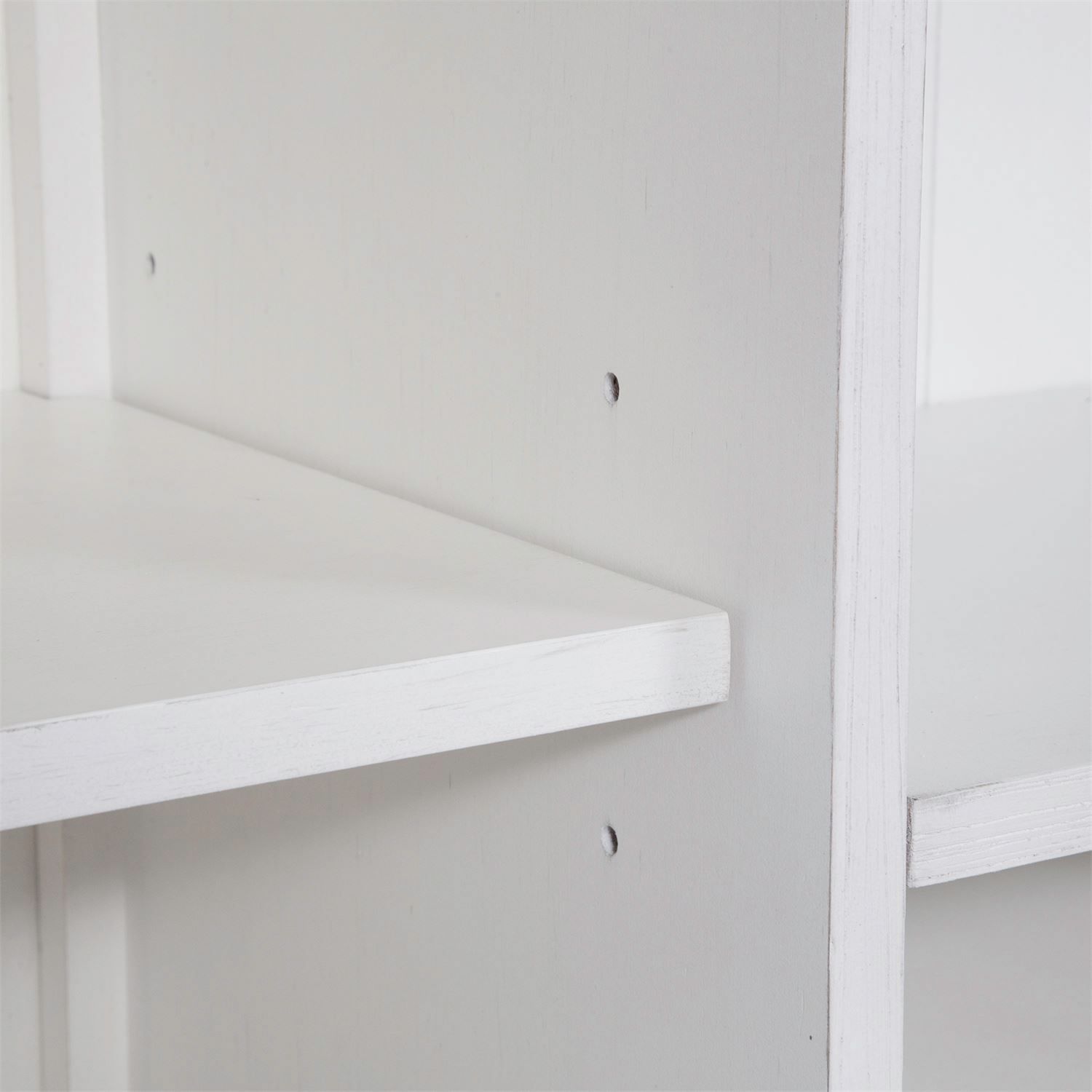 Allyson Park - Credenza & Hutch - Wirebrushed White / Charcoal