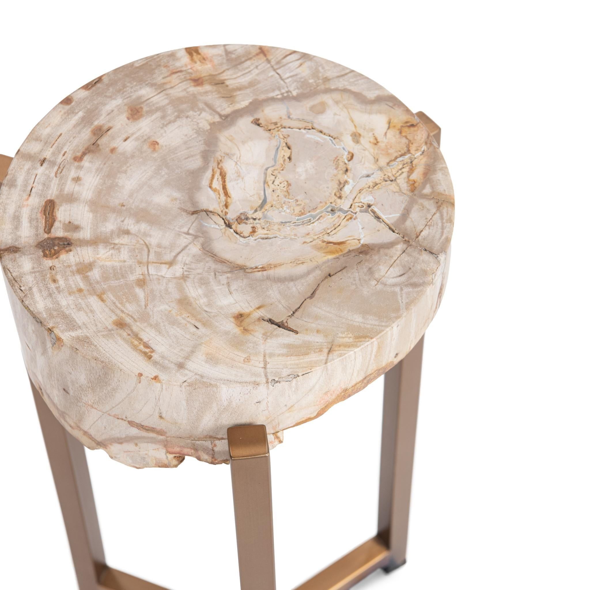 Alliza - Round Accent Table