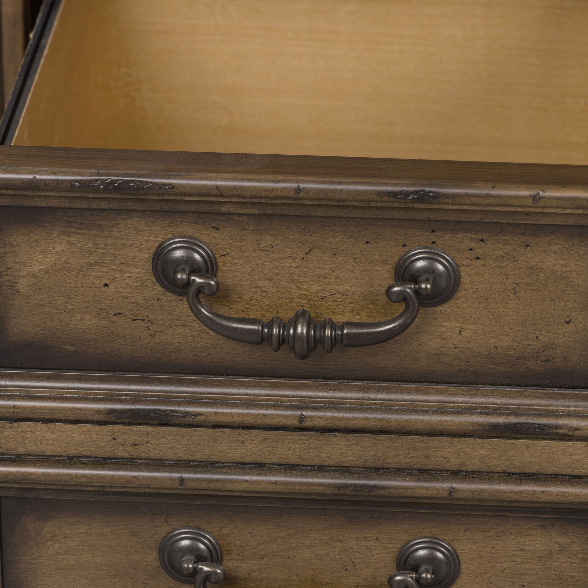 Amelia - Jr Executive Credenza Base - Antique Toffee